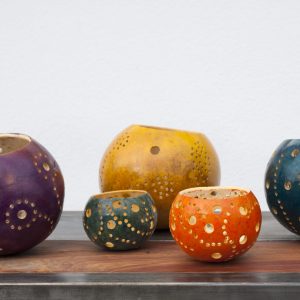 Teelicht Windlicht aus Kalebasse (Flaschenkürbis) versch. Farben und Größen Unikat Upcycling